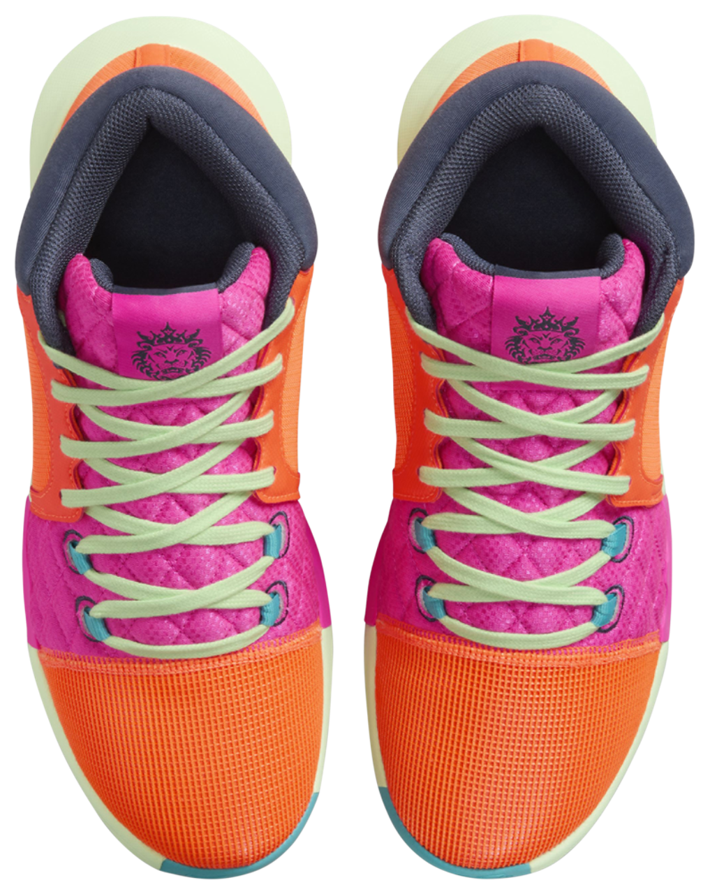 Nike LeBron Witness VIII Image 4 of 5. Tap to open photo gallery.