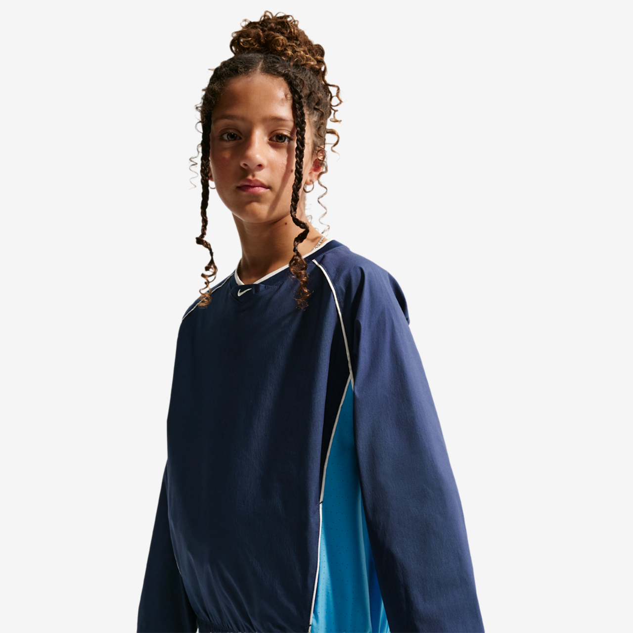 Nike NSW Cln Vneck LS Top Image 1 of 3. Tap to open photo gallery.