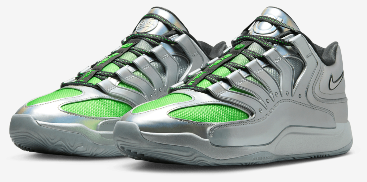 Nike KD 18 EYBL Image 6 of 8. Tap to open photo gallery.