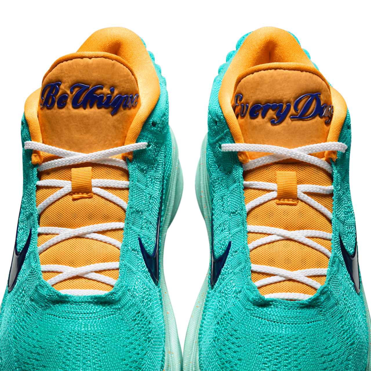 Nike G.T. HUSTLE 3 VW PE | Foot Locker