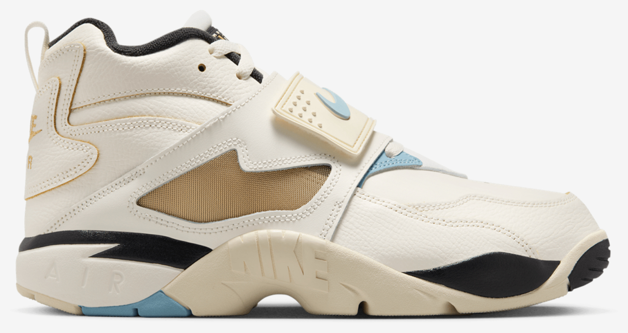 Nike Air Diamond Turf Image 1 of 8. Tap to open photo gallery.