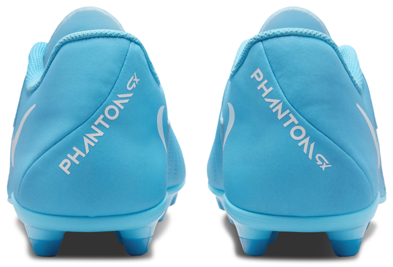 Nike Phantom GX II Club FG/MG Image 3 of 5. Tap to open photo gallery.