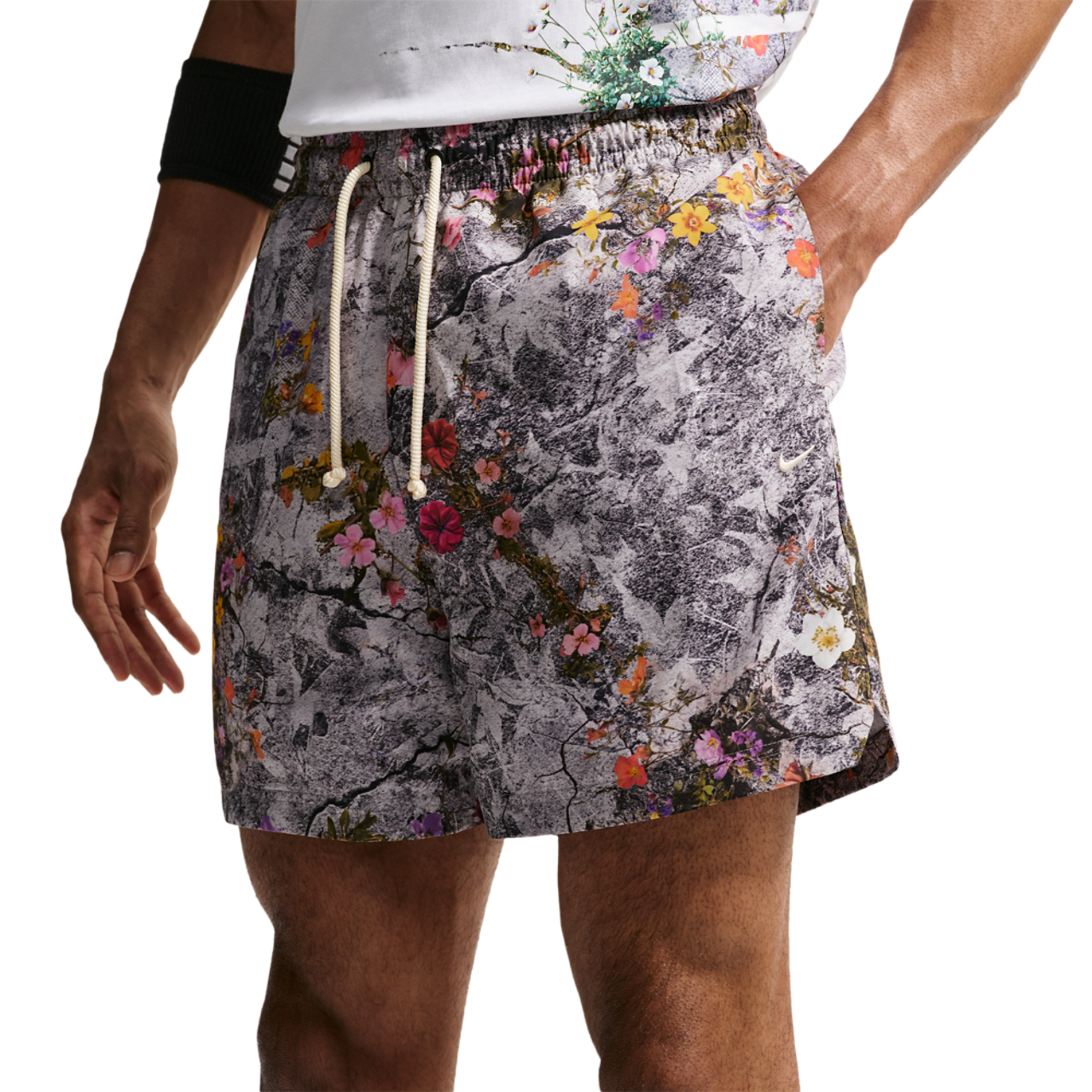 Nike Dri-FIT SI Practice Mesh AOP 5" Shorts Image 1 of 4. Tap to open photo gallery.