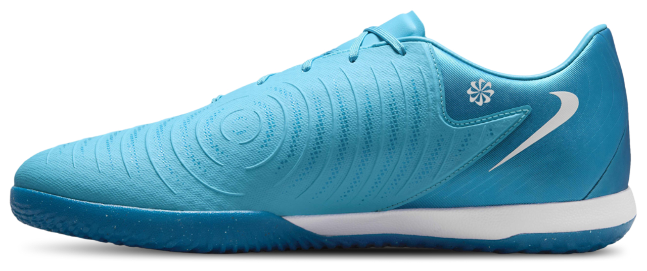 Nike Phantom GX II Academy IC Image 2 of 5. Tap to open photo gallery.