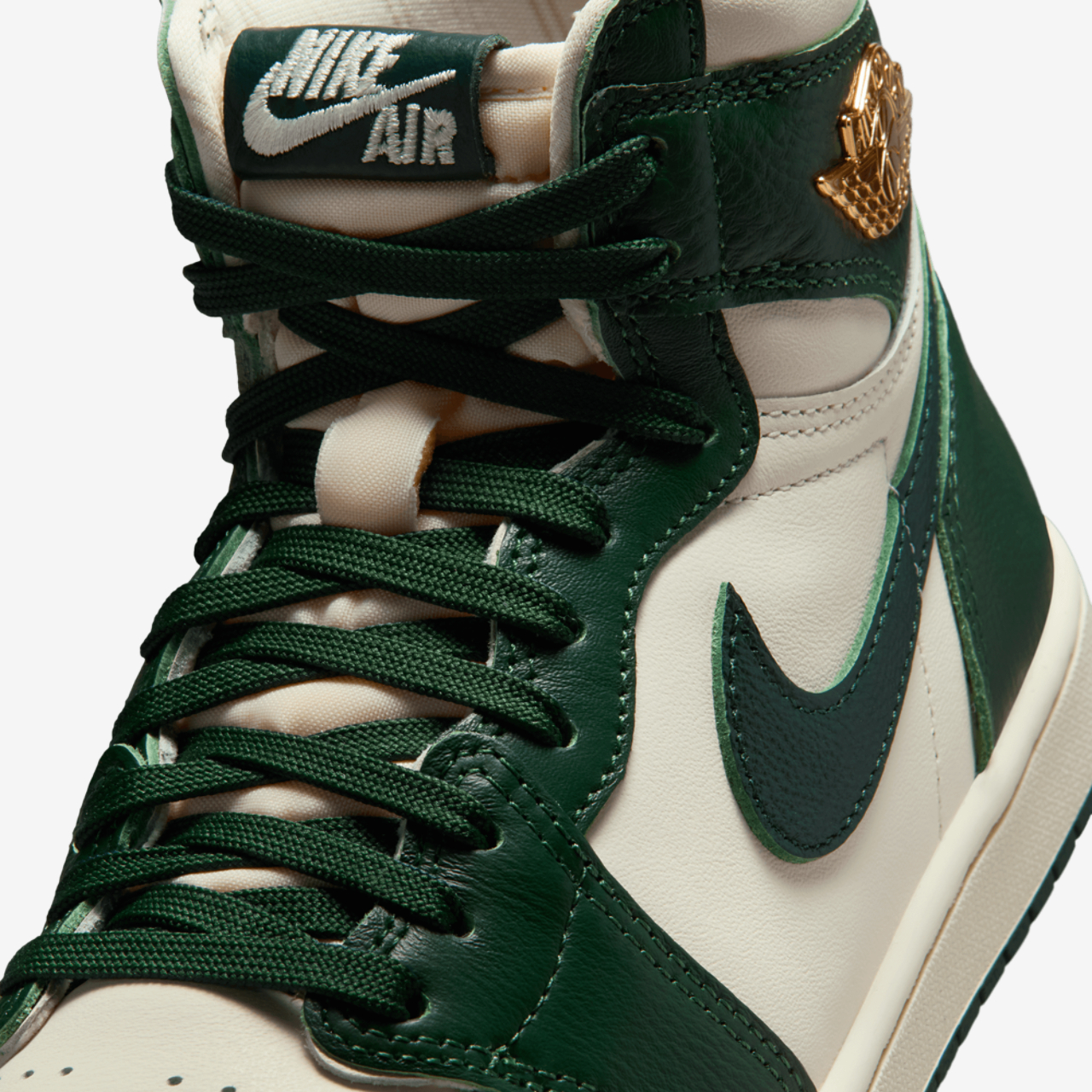Jordan Air Jordan Retro 1 Hi RMSTD Image 7 of 9. Tap to open photo gallery.