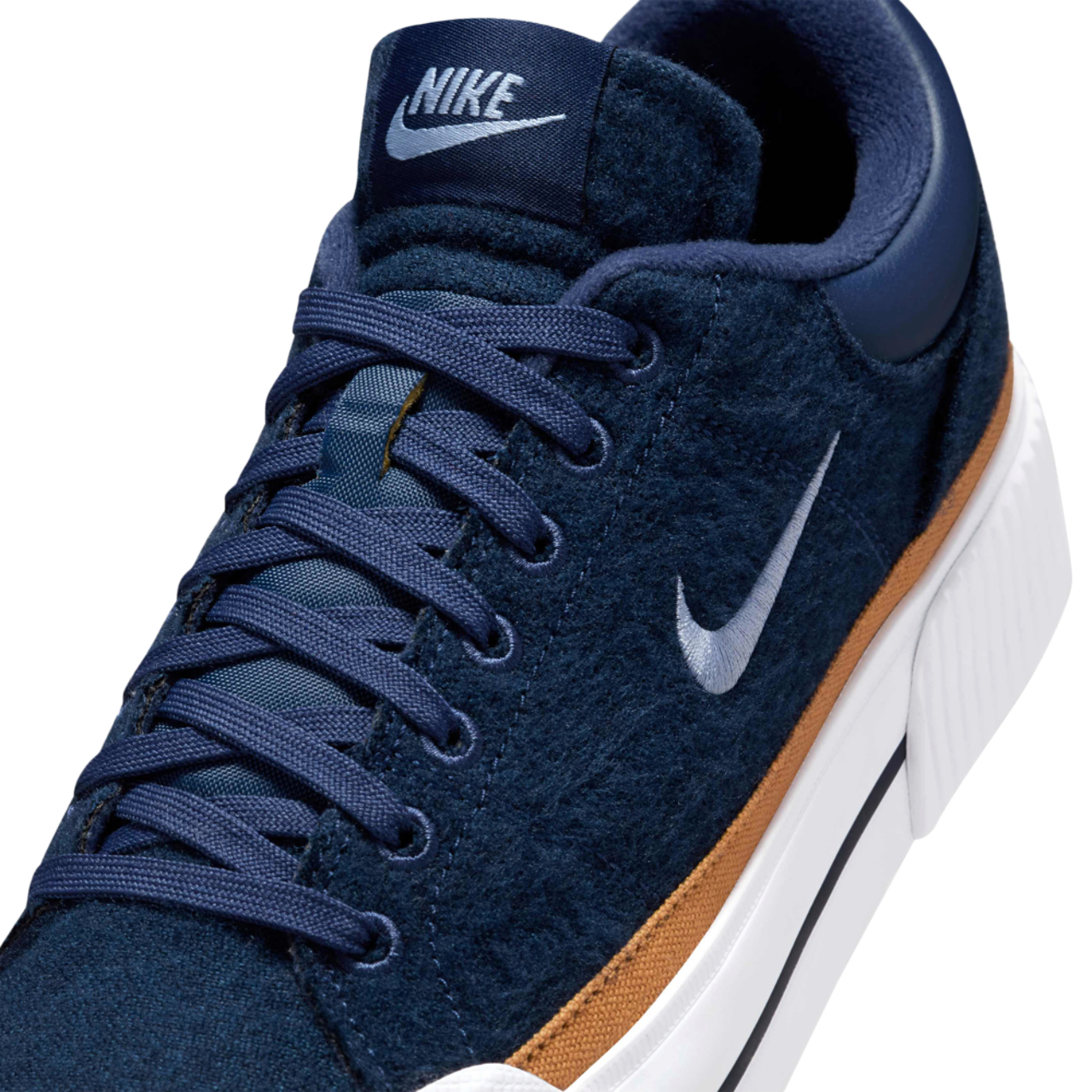 Nike Court Legacy Lift Image 7 of 8. Tap to open photo gallery.
