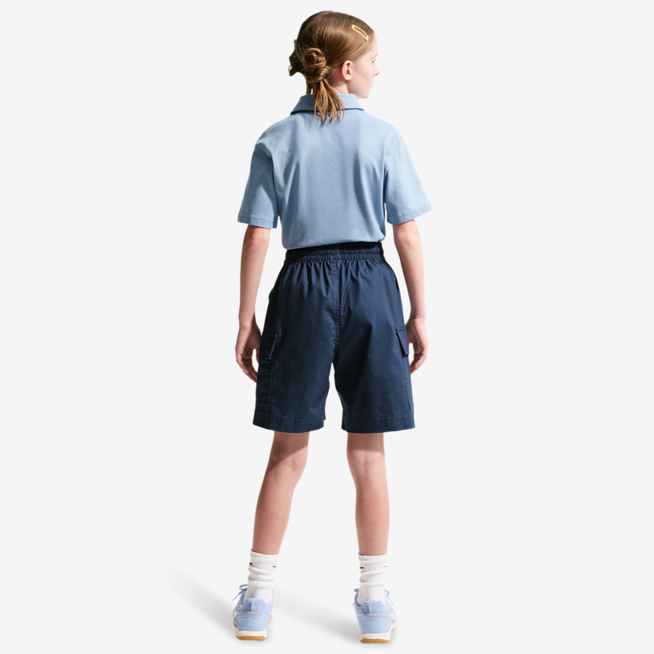 Nike NSW Club Woven Cargo Short Image 2 of 3. Tap to open photo gallery.