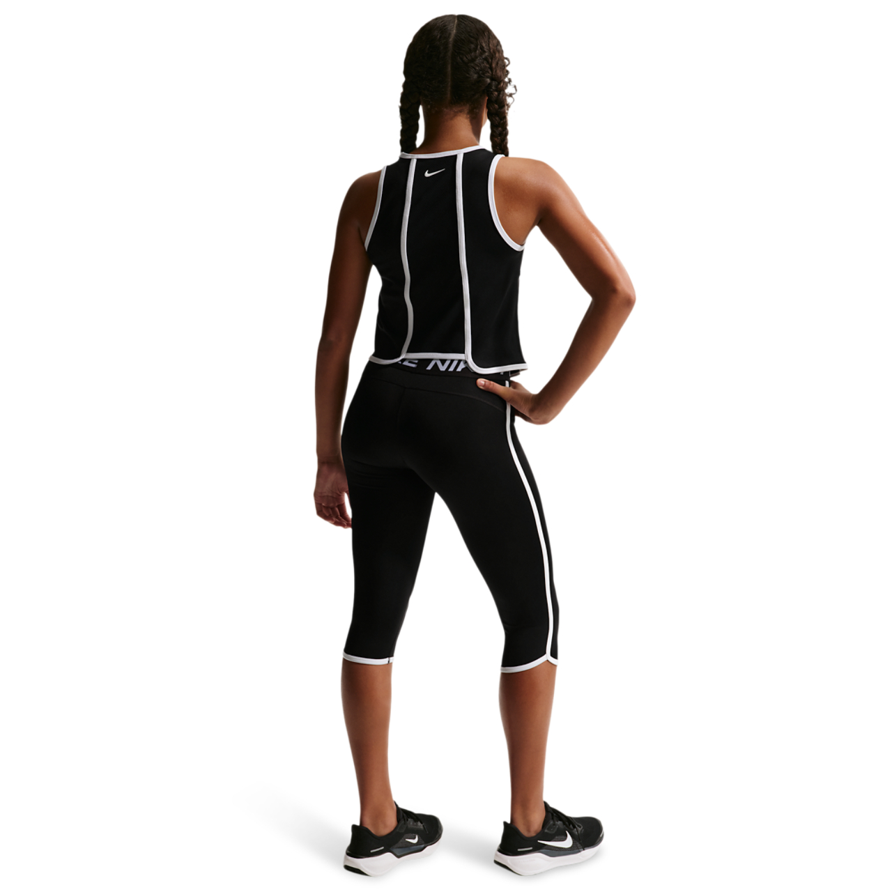 Nike Pro DriFit Capri Sport Pack Image 4 of 4. Tap to open photo gallery.