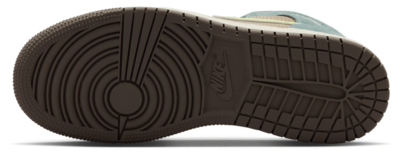 Jordan AJ 1 Mid SE Uni Image 5 of 8. Tap to open photo gallery.
