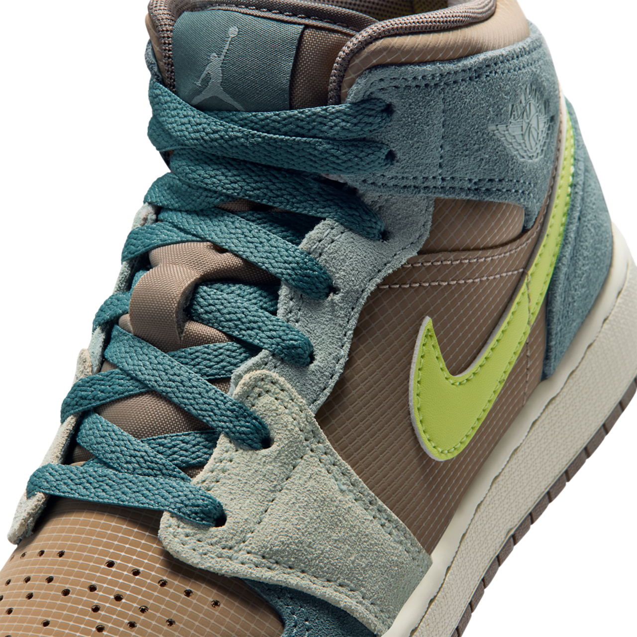 Jordan AJ 1 Mid SE Uni Image 7 of 8. Tap to open photo gallery.