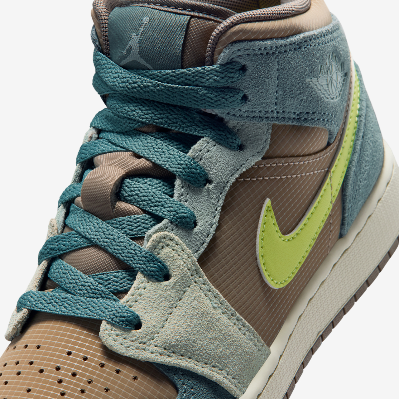 Jordan AJ 1 Mid SE Uni Image 7 of 8. Tap to open photo gallery.