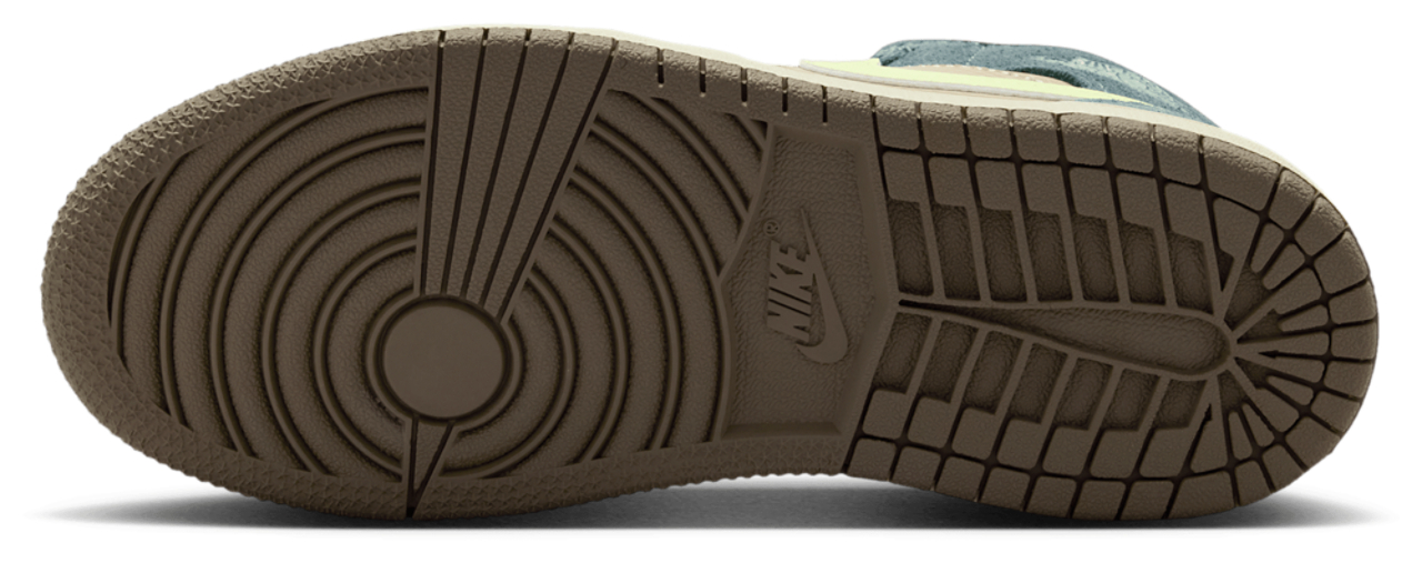 Jordan AJ 1 Mid SE Uni Image 5 of 8. Tap to open photo gallery.