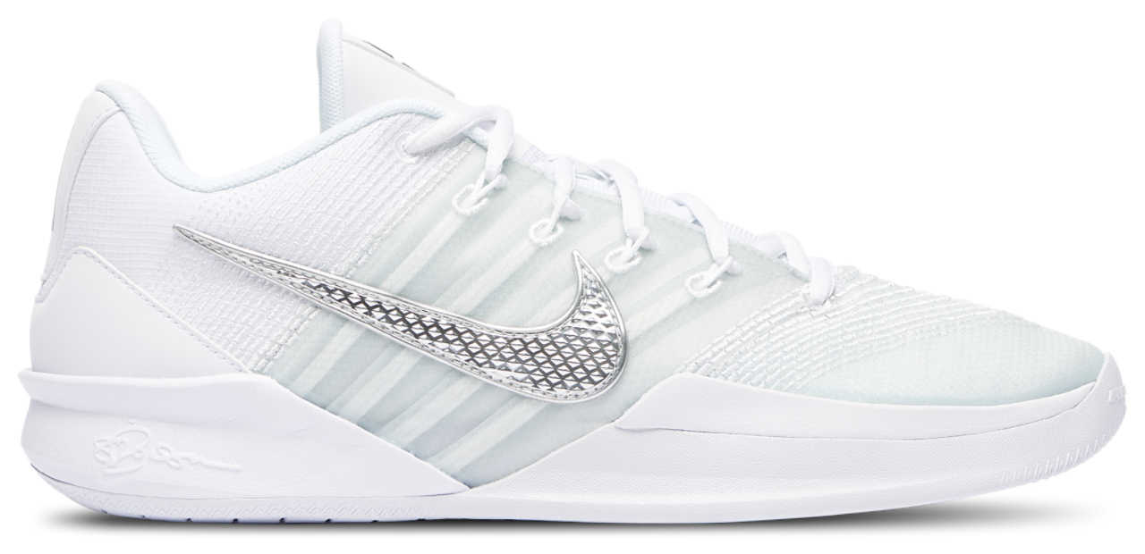 Nike Sabrina 3 | Foot Locker