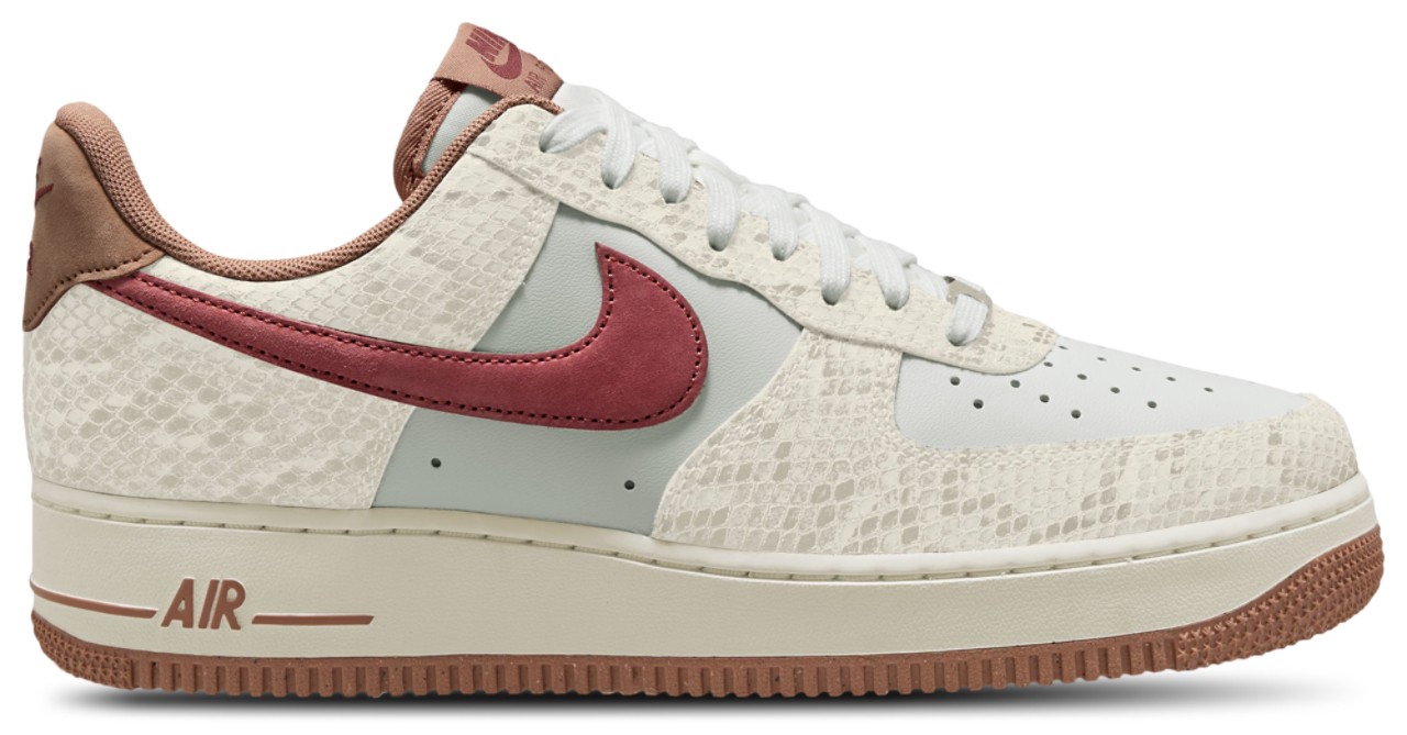 Nike Air Force '07 LV8 EMB Foot Locker