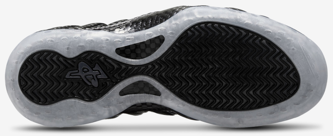 Nike Air Foamposite One Image 4 of 4. Tap to open photo gallery.