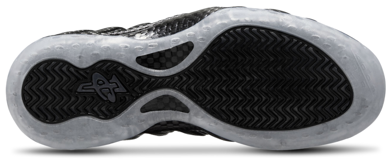 Nike Air Foamposite One Image 4 of 4. Tap to open photo gallery.