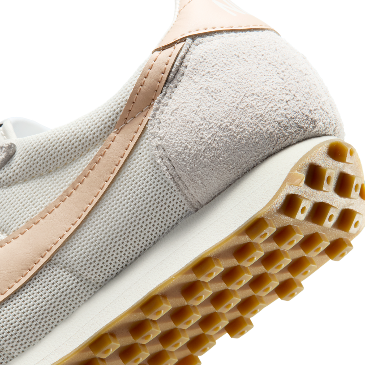 Nike LD-1000 Image 8 of 8. Tap to open photo gallery.
