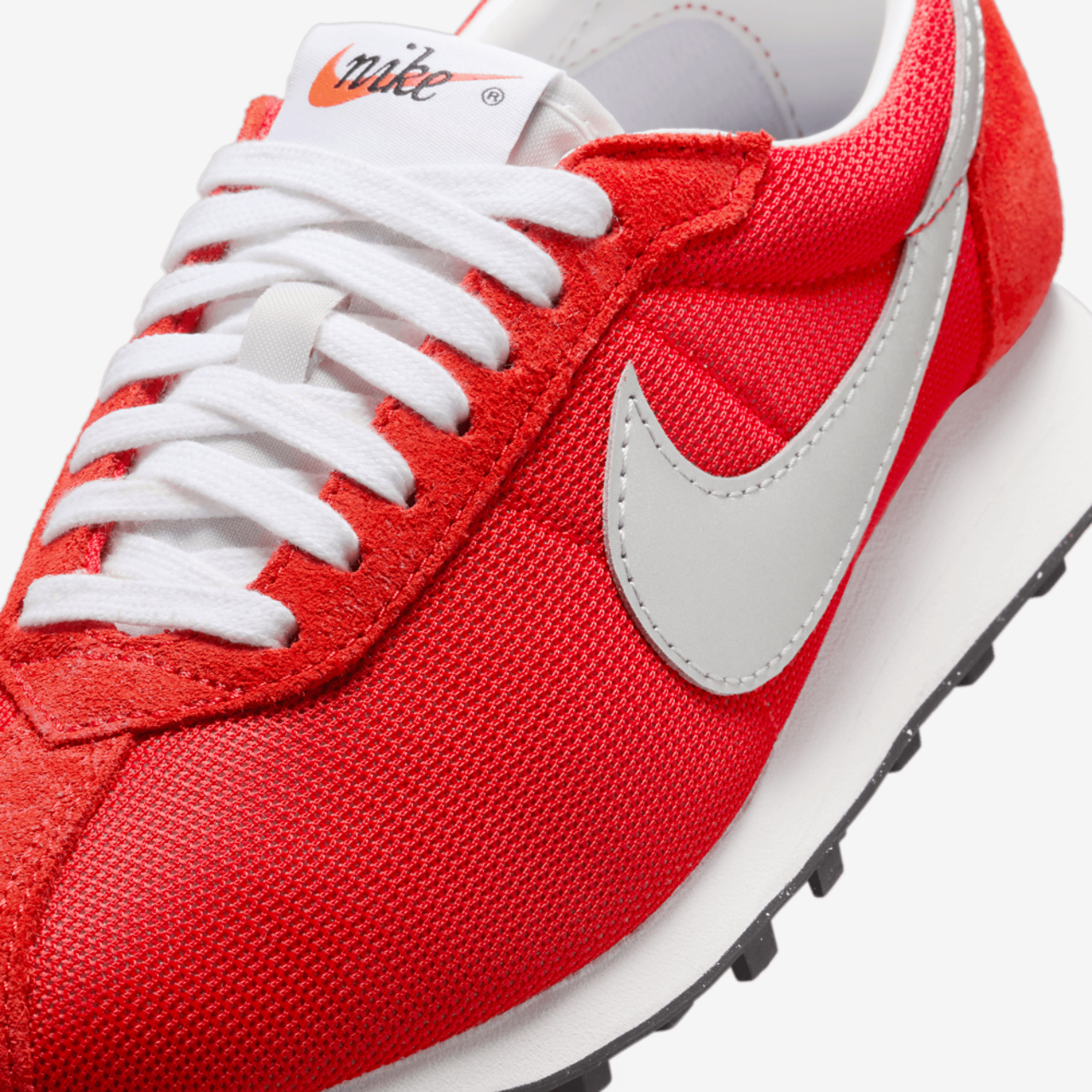 Nike LD-1000 Image 7 of 8. Tap to open photo gallery.