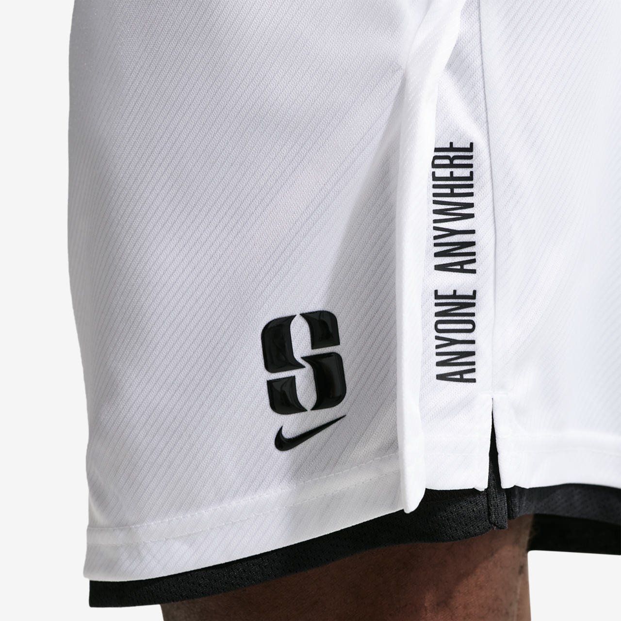 Nike Dri-FIT Sabrina Sig Reversible Shorts Image 6 of 6. Tap to open photo gallery.