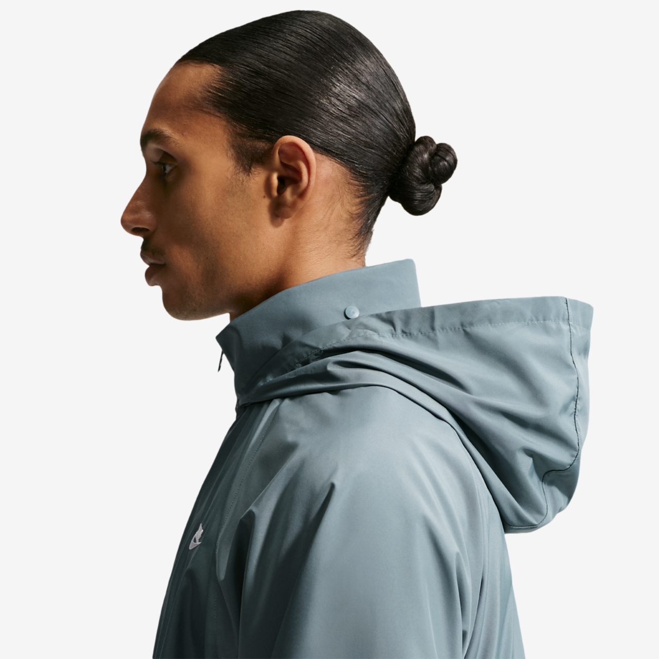 Nike Windrunner Lightweight HZ Jacket Image 5 of 8. Tap to open photo gallery.
