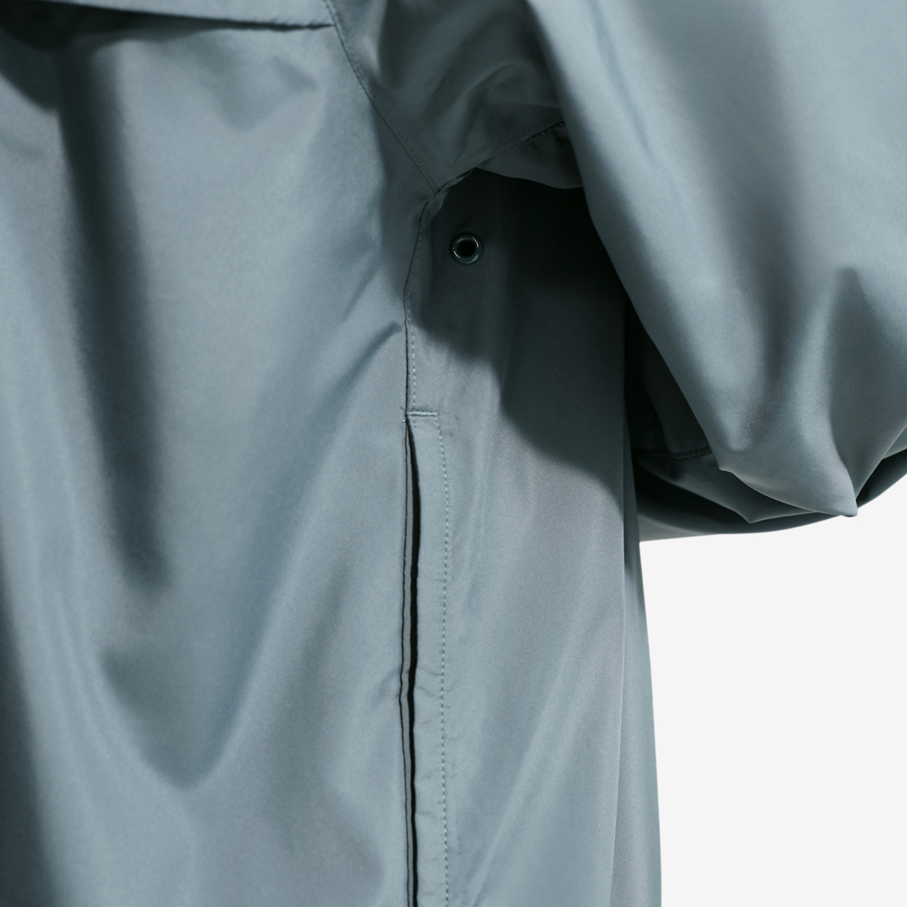 Nike Windrunner Lightweight HZ Jacket Image 6 of 8. Tap to open photo gallery.