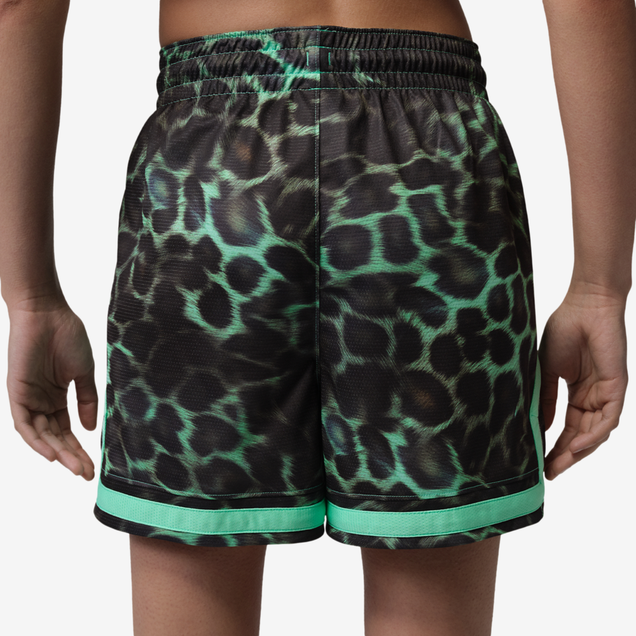 Jordan Sport Diamond 4in AOP Short Image 2 of 5. Tap to open photo gallery.