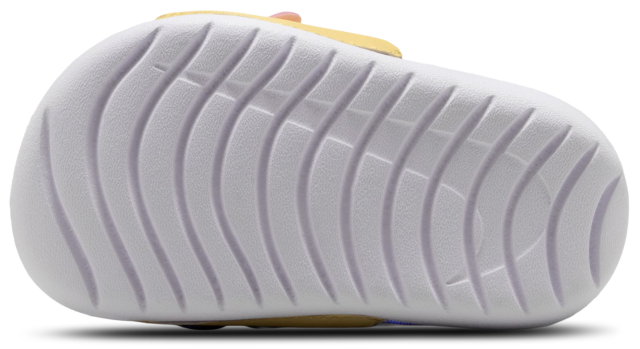 Nike Kawa Slides SE Image 5 of 5. Tap to open photo gallery.
