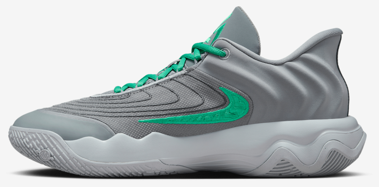 Nike Giannis Immortality 4 Image 2 of 8. Tap to open photo gallery.
