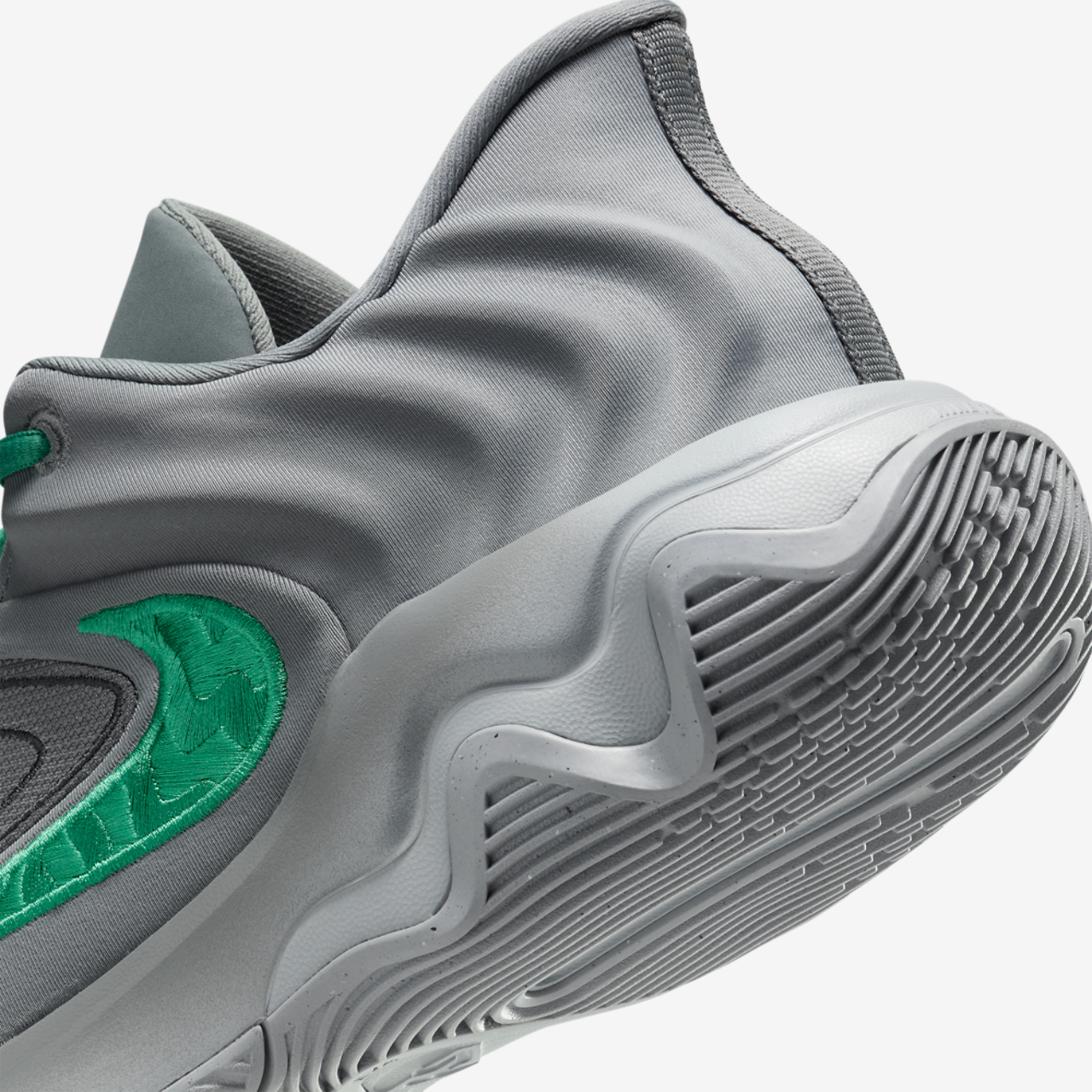 Nike Giannis Immortality 4 Image 8 of 8. Tap to open photo gallery.