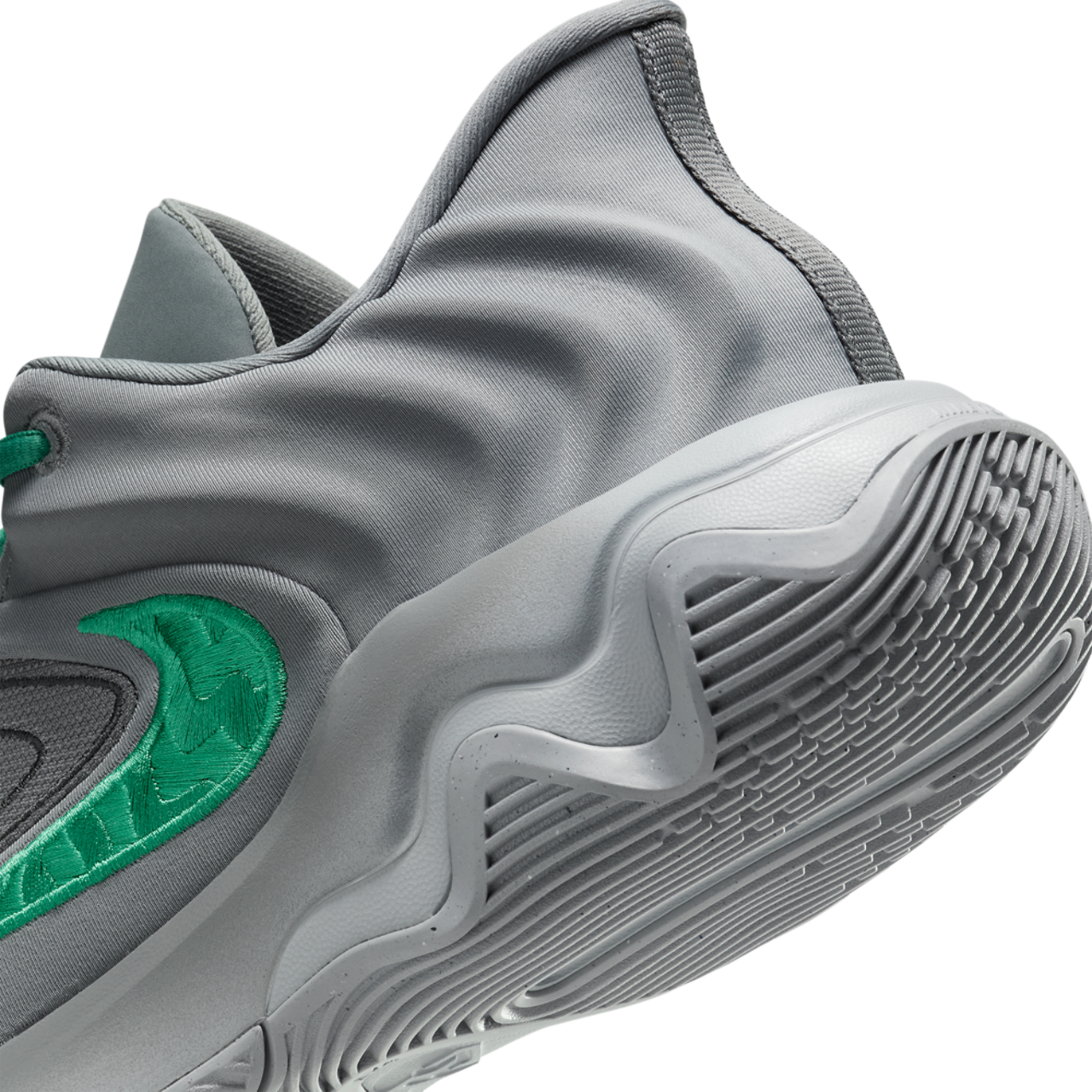 Nike Giannis Immortality 4 Image 8 of 8. Tap to open photo gallery.