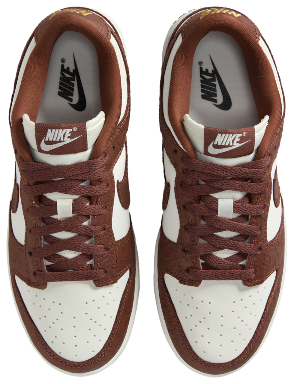Nike Dunk Low Image 4 of 5. Tap to open photo gallery.