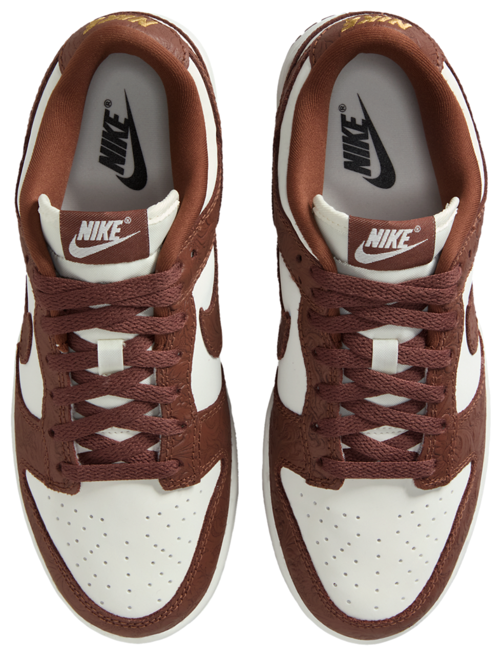 Nike Dunk Low Image 4 of 5. Tap to open photo gallery.