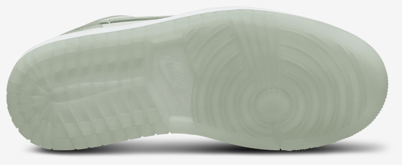 Jordan AJ 1 Low Image 4 of 4. Tap to open photo gallery.