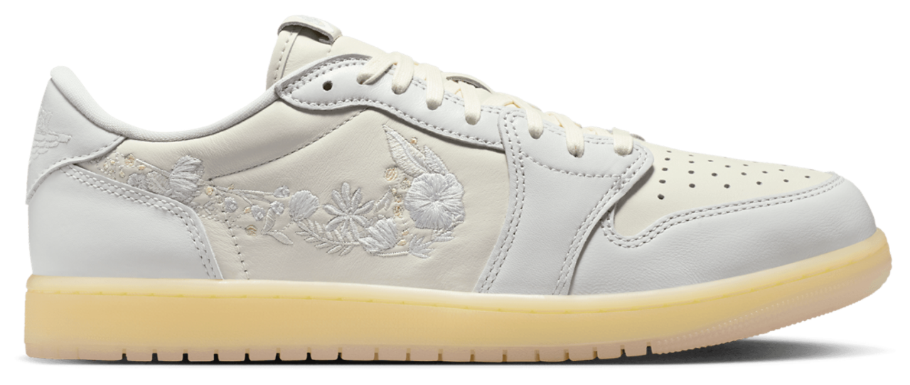 Jordan Air Jordan 1 Retro Low OG V2 - Men's | Foot Locker