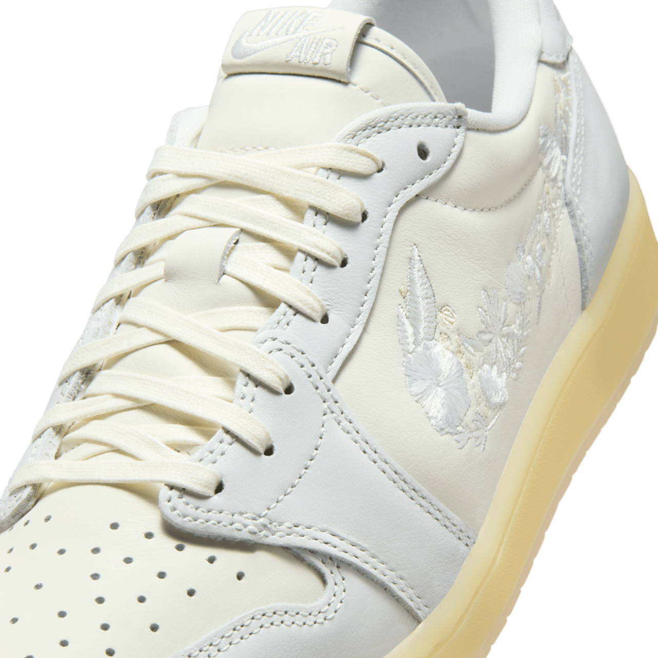 Jordan Air Jordan 1 Retro Low OG V2 - Men's | Foot Locker