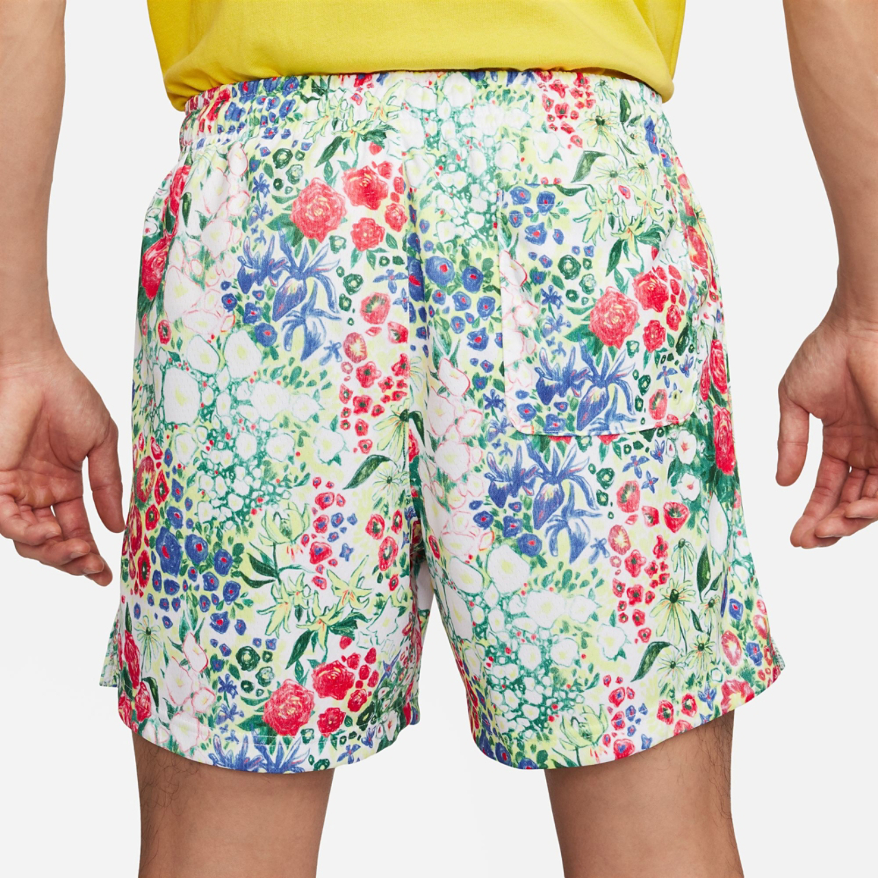 Nike Club Mesh Flow Shorts Image 3 of 3. Tap to open photo gallery.