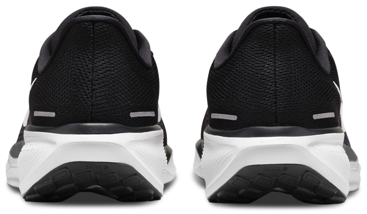 Nike Zoom Pegasus 41 Wide Image 3 of 5. Tap to open photo gallery.