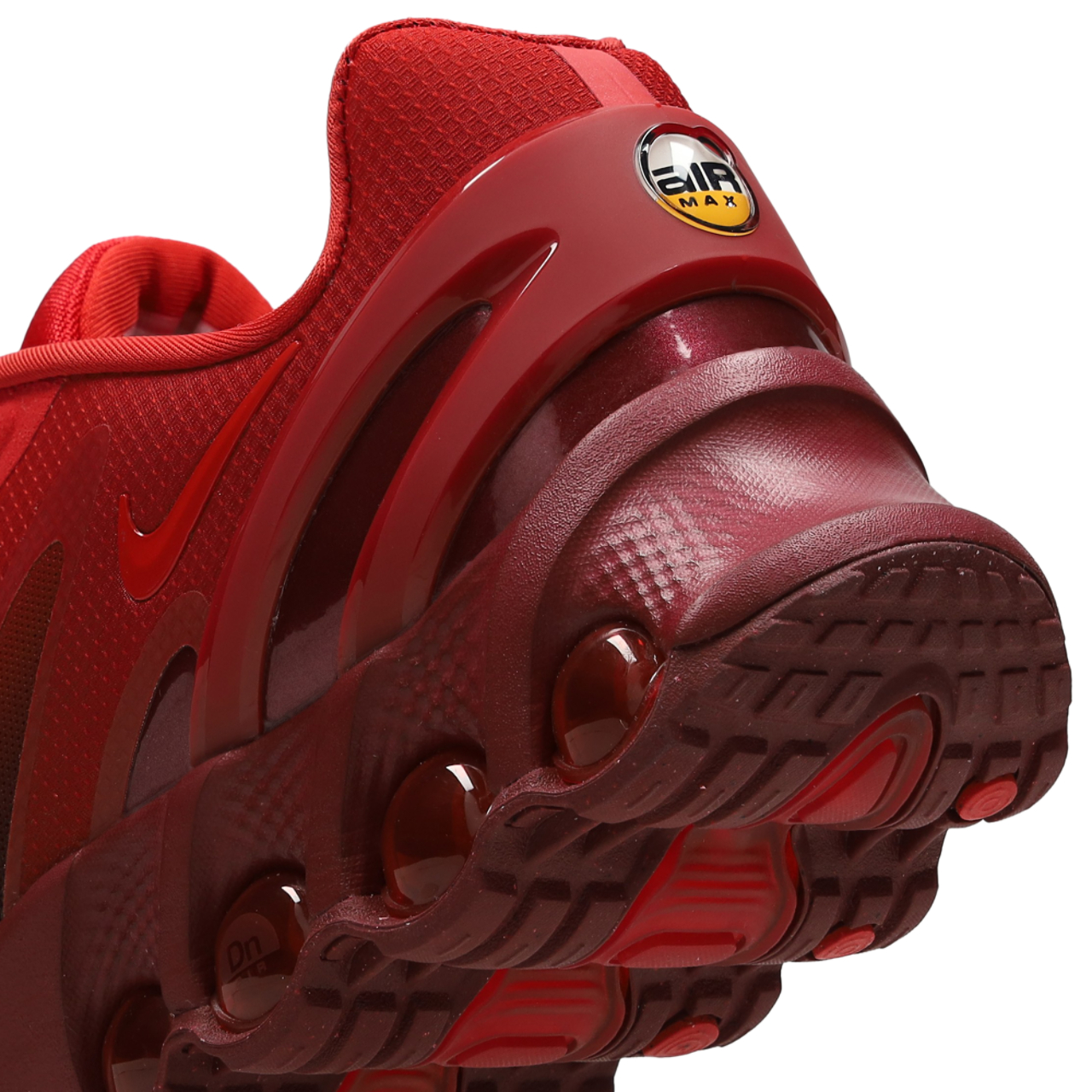 専用Nike Air Max DN8 レッド 9.5 US Nike Air Max DN8 | Foot Locker