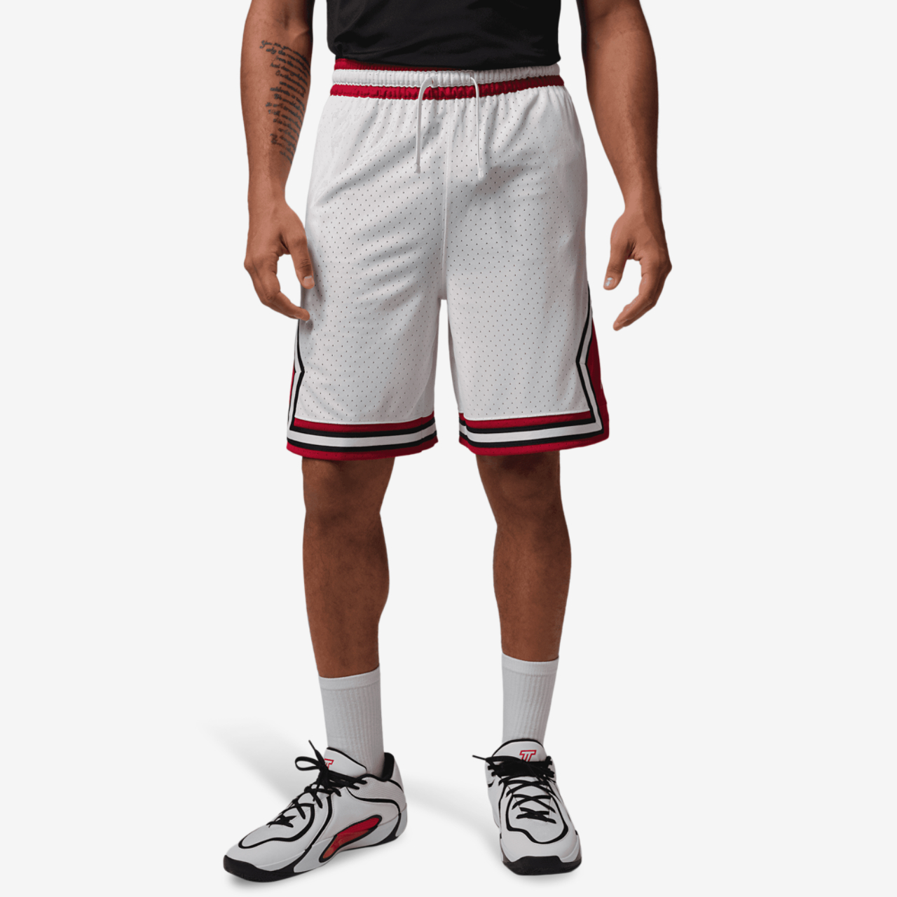 Jordan Dri-FIT SPT 9" Diamond Shorts Image 5 of 6. Tap to open photo gallery.