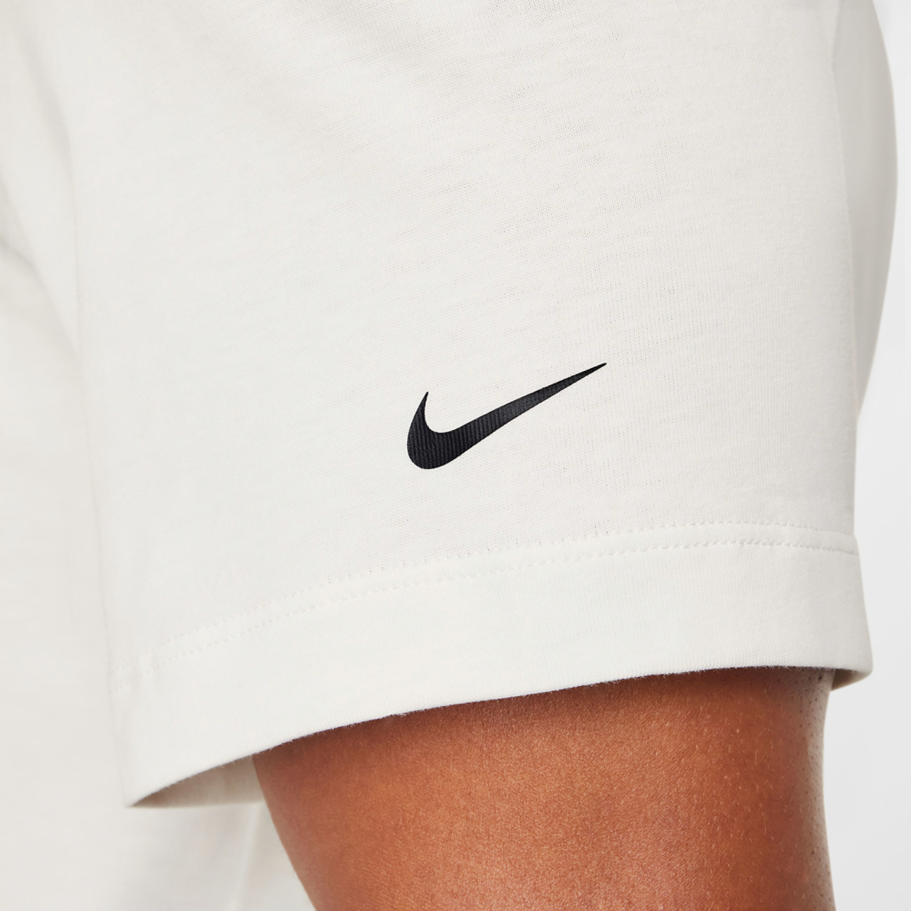 Nike LBJ T-Shirt-Monopoly Image 5 of 6. Tap to open photo gallery.