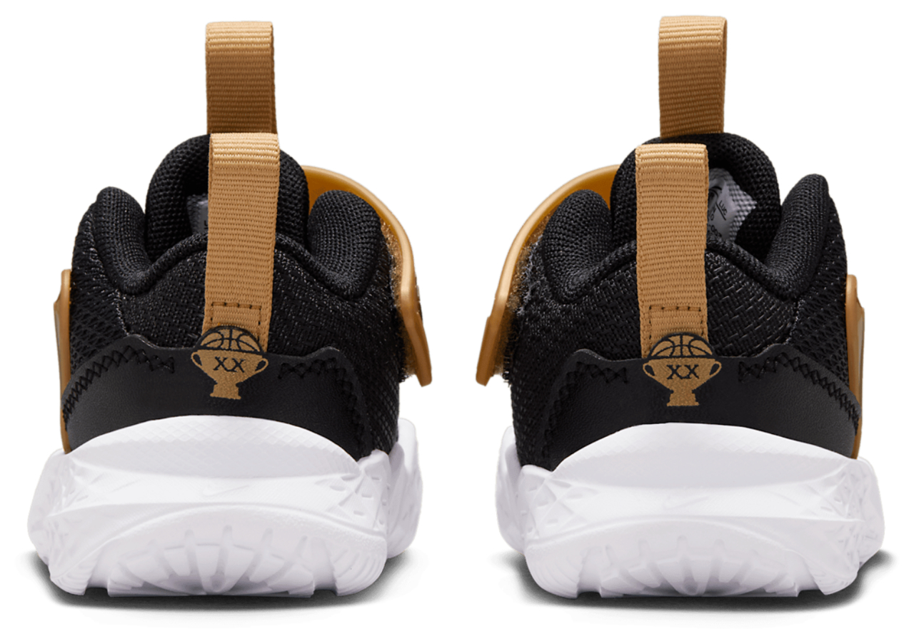 Nike Team Hustle D 12 Image 3 of 5. Tap to open photo gallery.