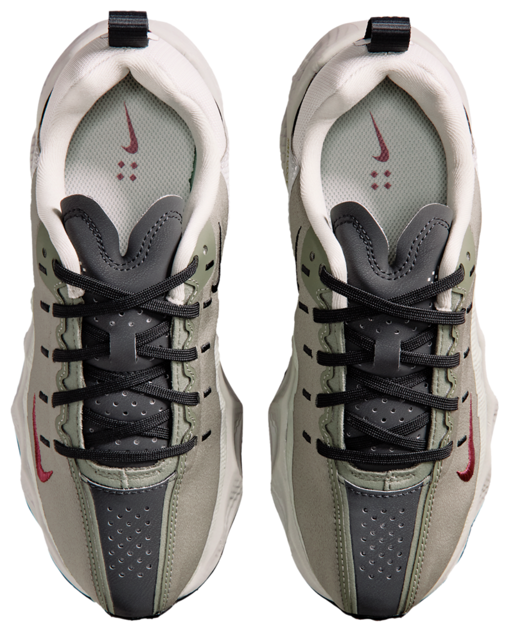 Nike Ava Rover Image 4 of 5. Tap to open photo gallery.