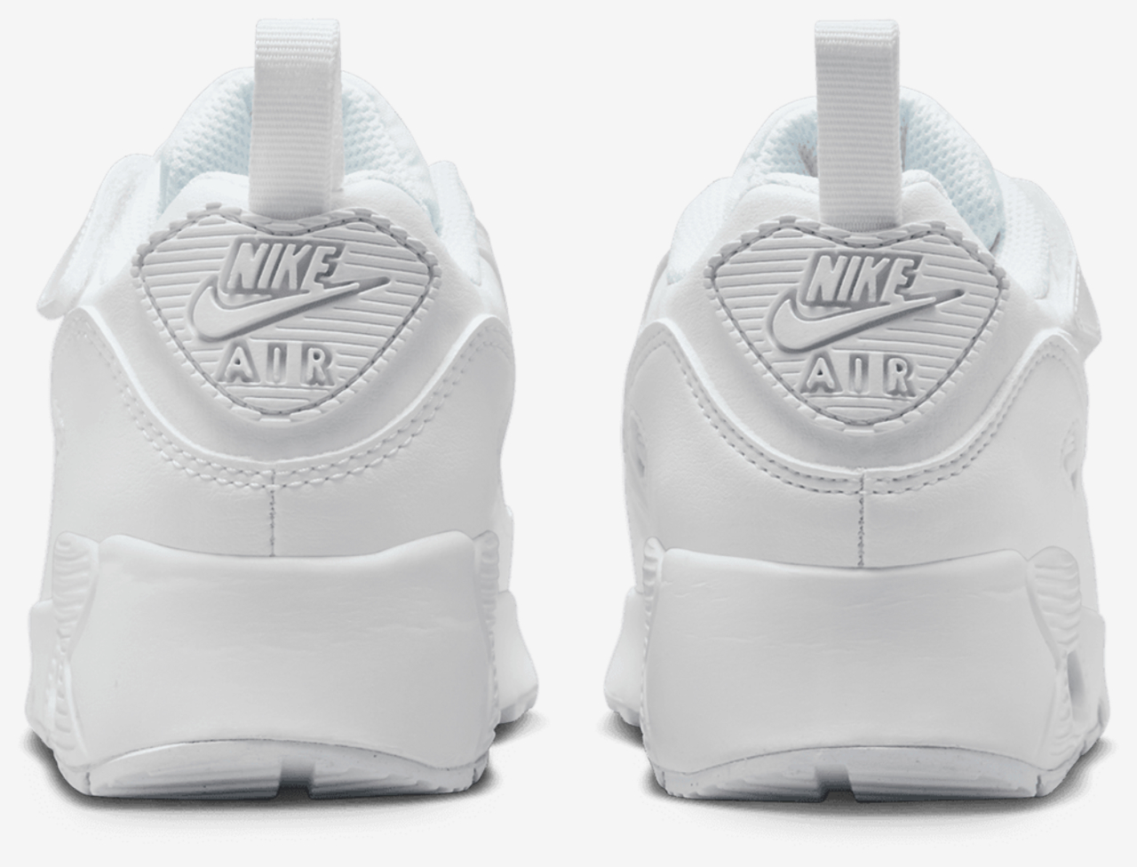 Nike Air Max 90 EasyOn Image 3 of 8. Tap to open photo gallery.