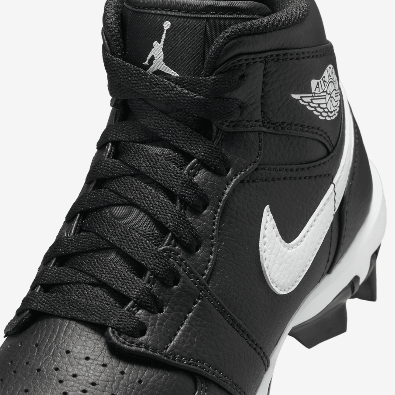 Jordan AJ 1 Mid Cleats Image 7 of 9. Tap to open photo gallery.