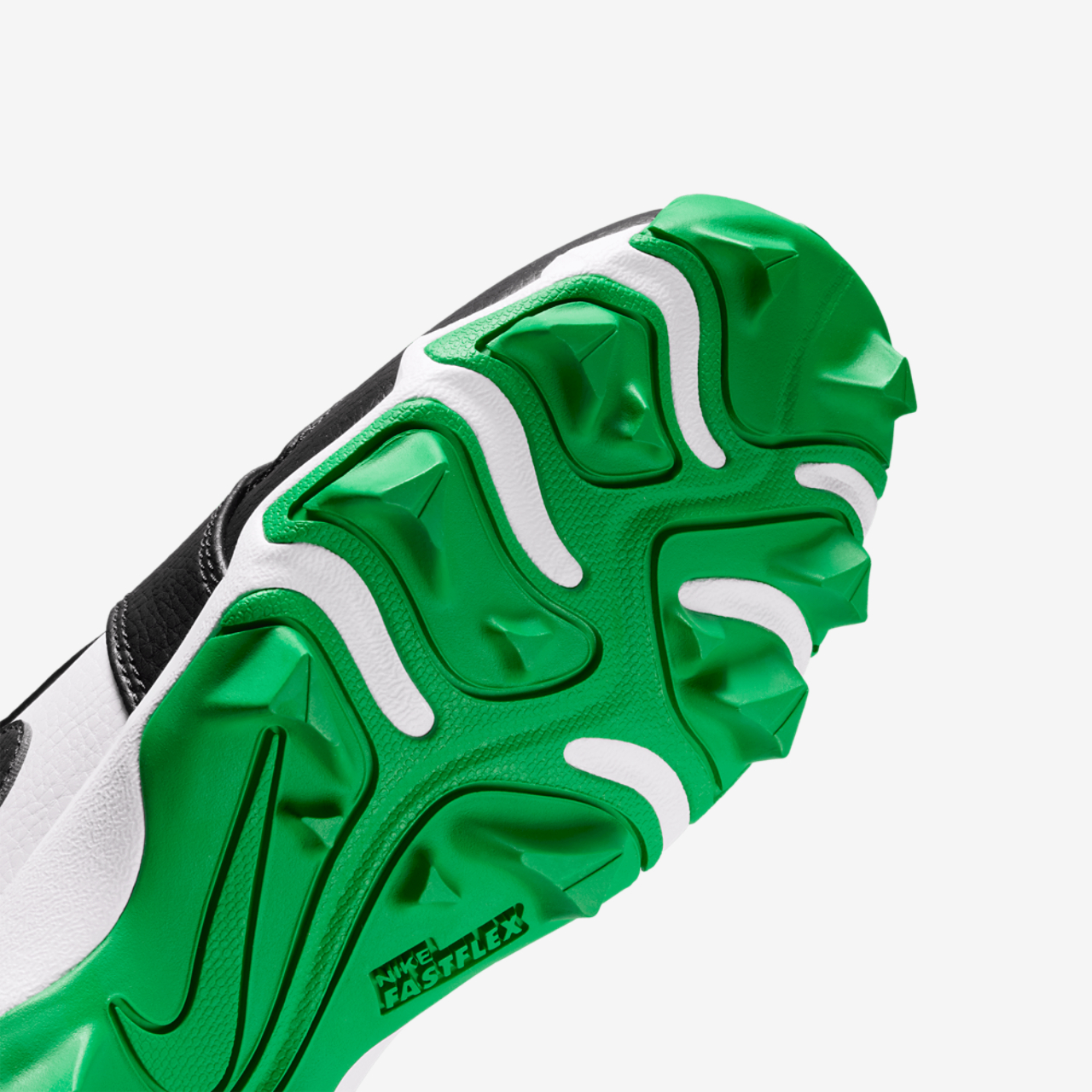 Jordan AJ 1 Mid Cleats Image 9 of 9. Tap to open photo gallery.