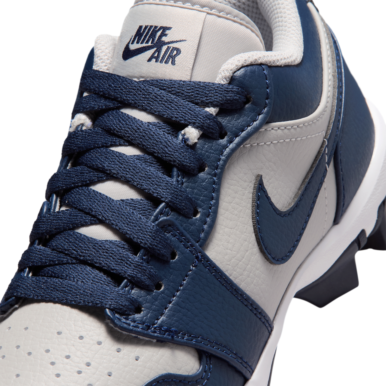 Jordan AJ 1 Low Cleats Image 7 of 9. Tap to open photo gallery.