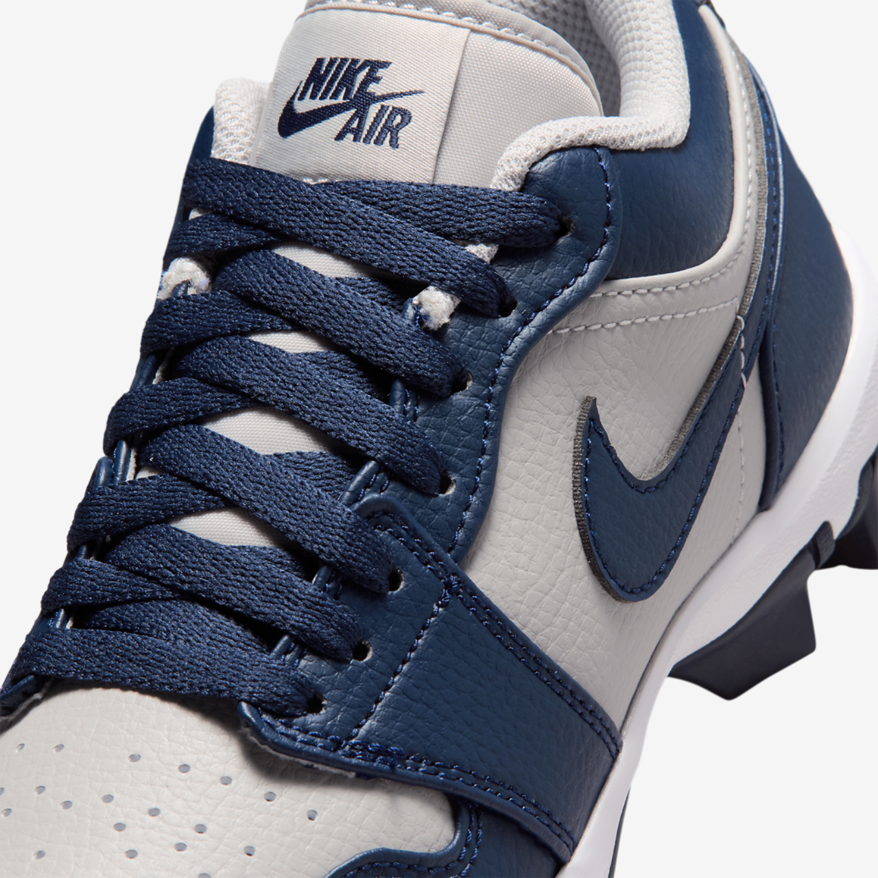 Jordan AJ 1 Low Cleats Image 7 of 9. Tap to open photo gallery.