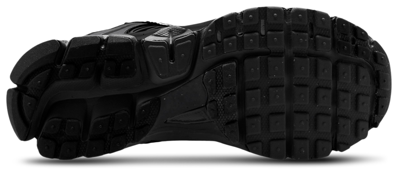 Nike Vomero 5 Image 4 of 4. Tap to open photo gallery.