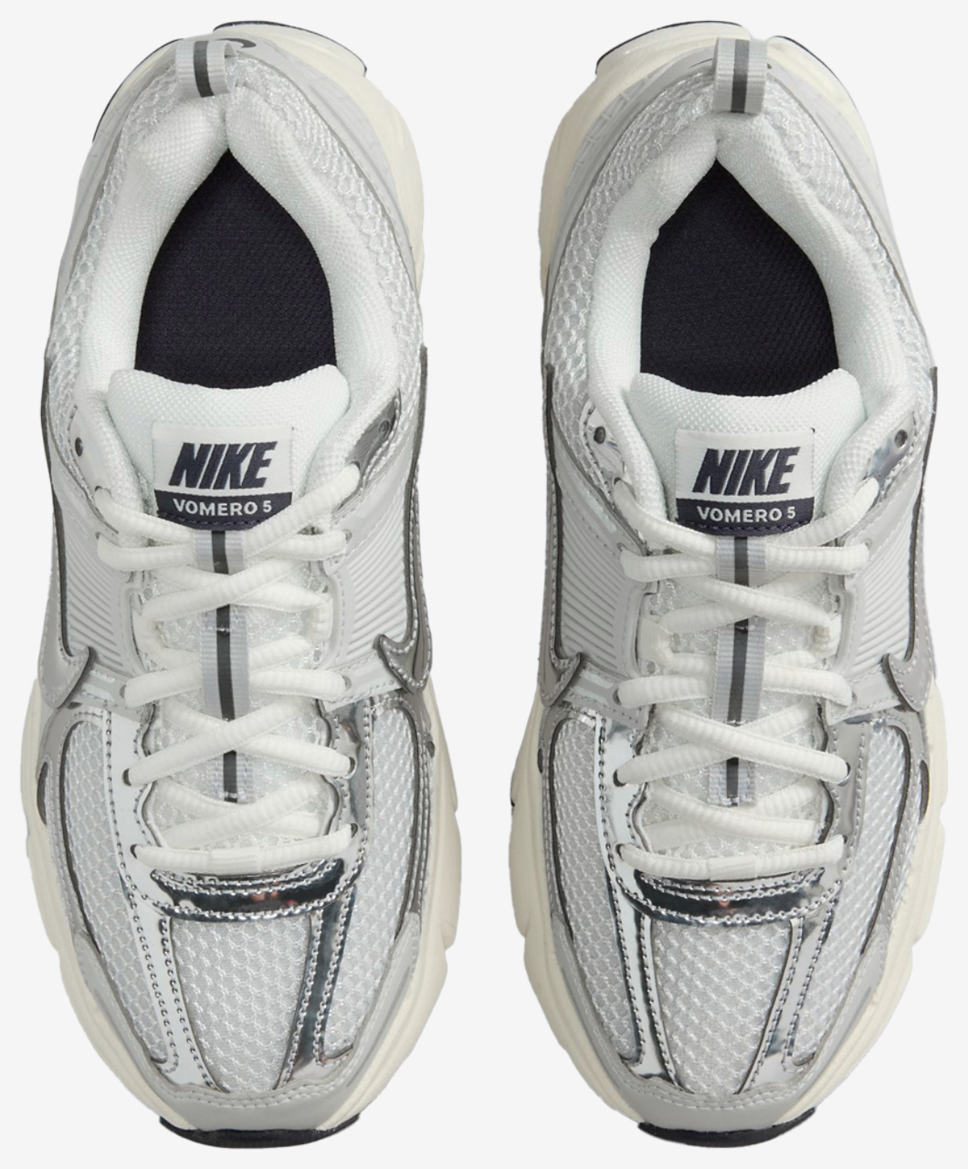 Nike Vomero 5 Image 4 of 8. Tap to open photo gallery.