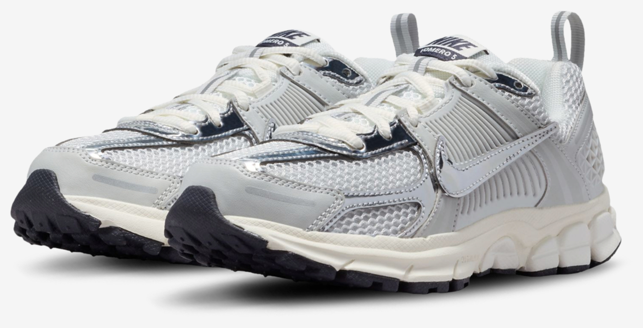 Nike Vomero 5 Image 6 of 8. Tap to open photo gallery.